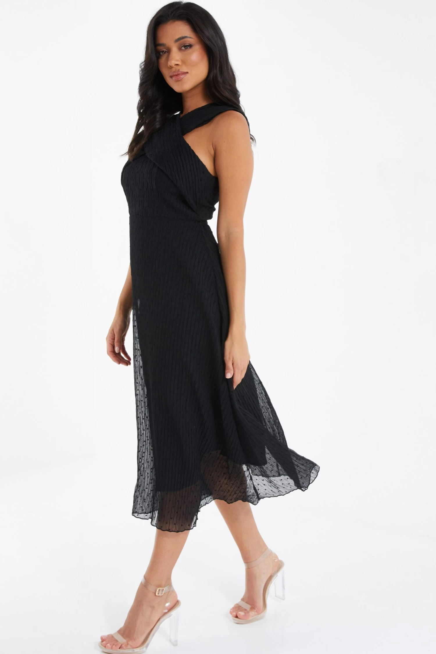 Black Chiffon Crinkle Halter Neck Midi Dress - Image 4