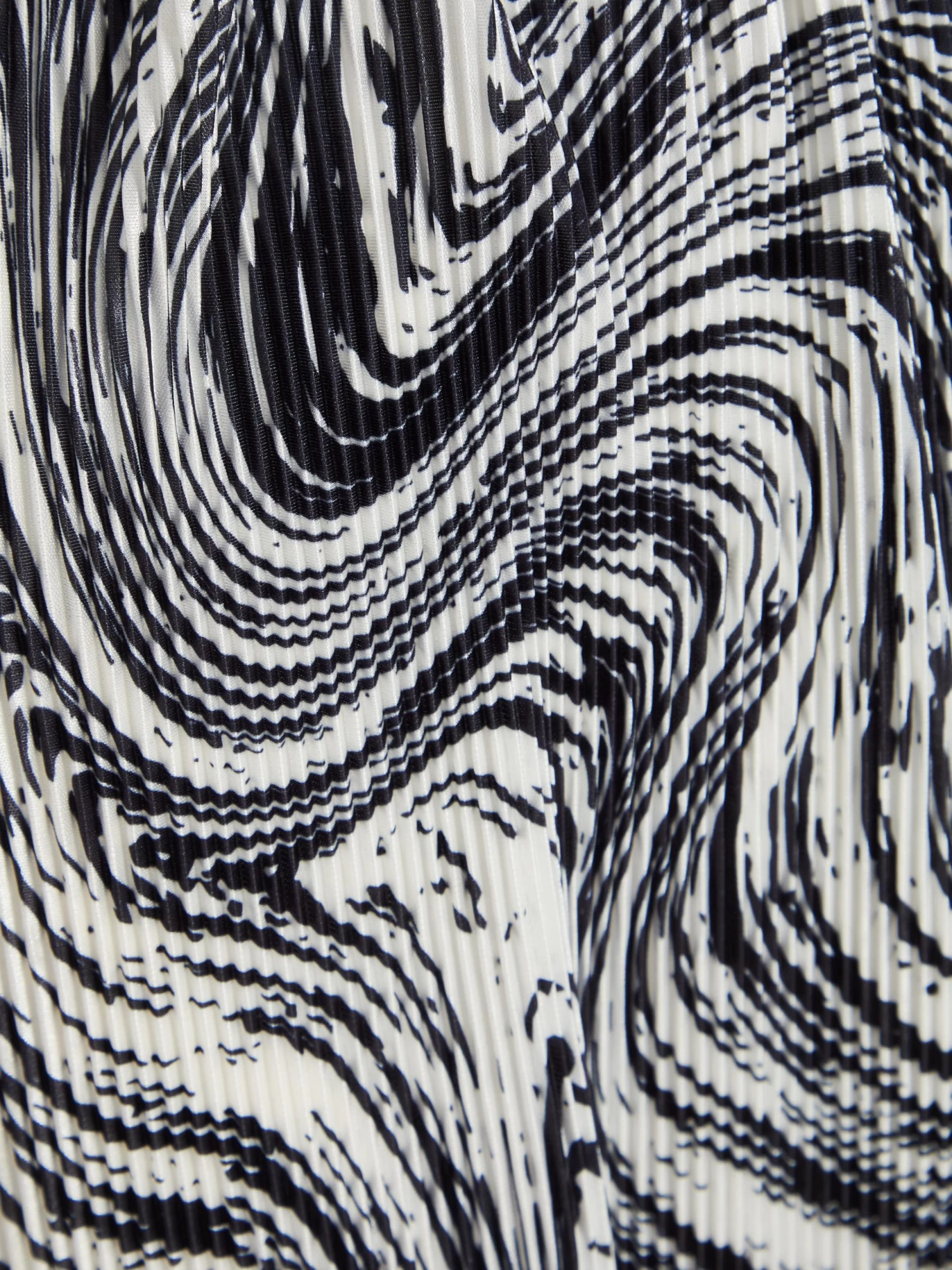 Petite Black Plisse Swirl Wrap Dress - Image 6