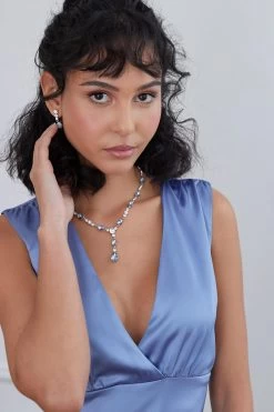 Blue Jewel Teardrop Jewellery Set